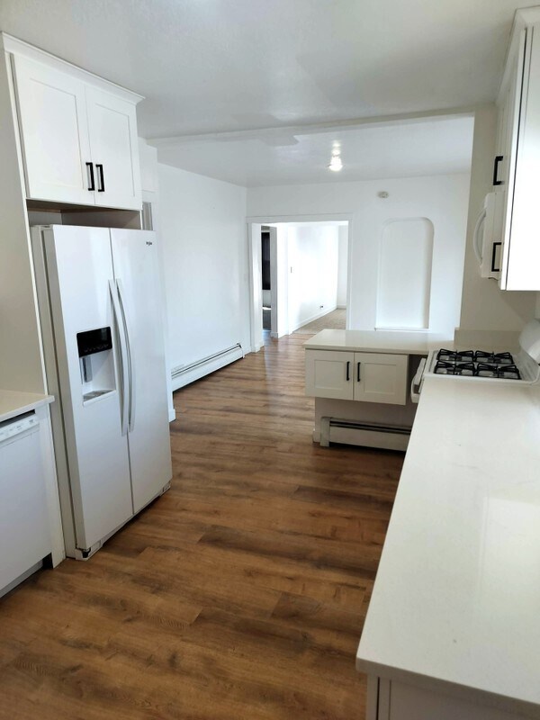 Photo - 220 Greenwood Ave