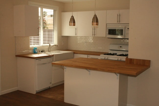 Photo - 2527 Elm Ave Unidad B