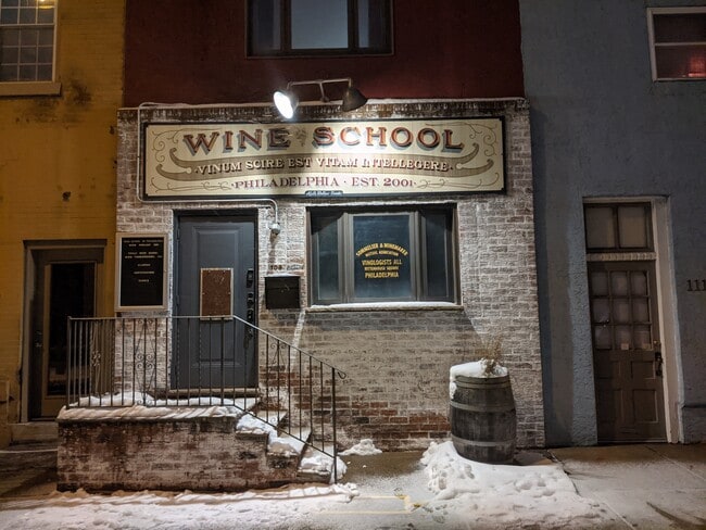 Los apartamentos de la escuela de vinos - 109 S 22nd St