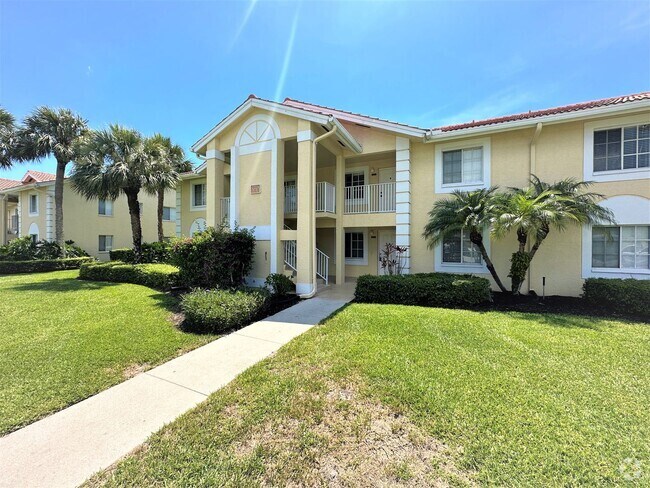 Building Photo - ** VILLAGES AT EMERALD LAKES ** 2 BED / 2 ... Rental