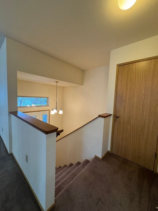 Photo - Renovated 3 BR Townhouse