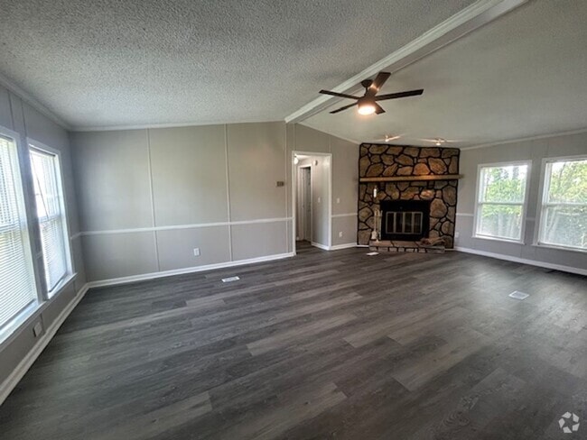 Building Photo - 208 Green Branch Ct Rental