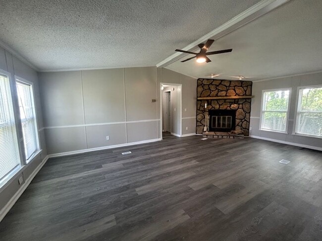 Building Photo - 208 Green Branch Ct Rental