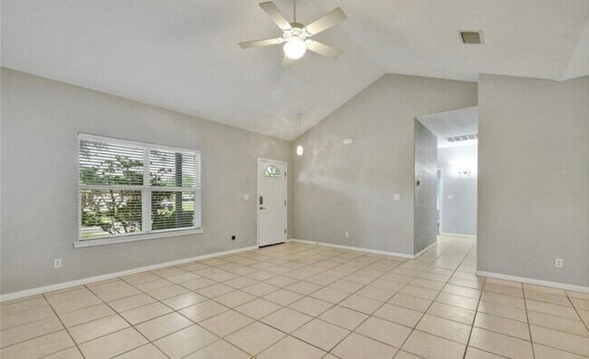 Photo - 622 Dartmouth Ave