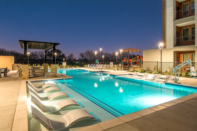 Building Photo - The Stella Rental