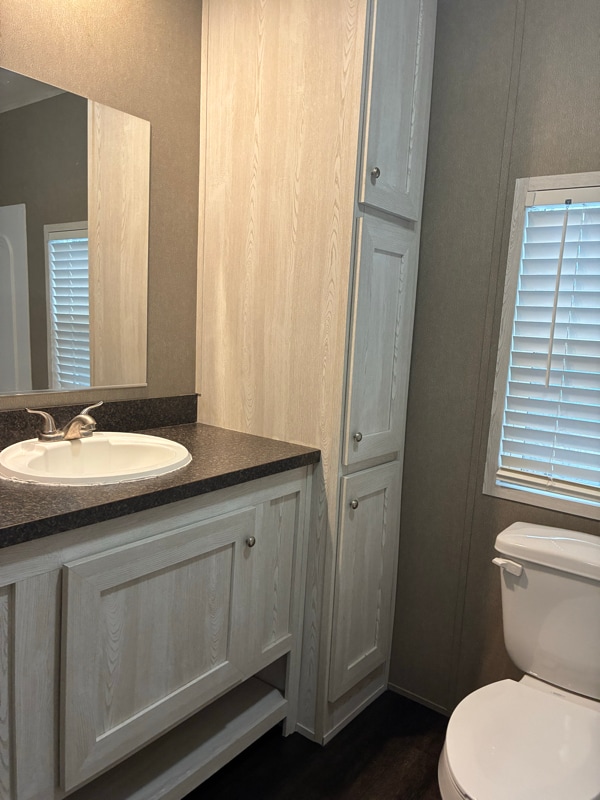 Photo - 4842 SW Topeka Blvd