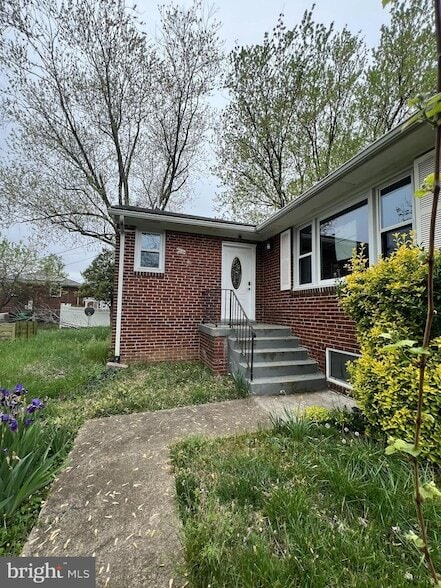 Photo - 4610 Lacy Ave House