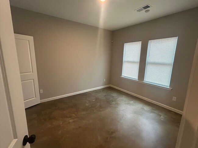 Photo - 3312 Tutwiler Ave Unidad 3312 Tutwiler Ave  B