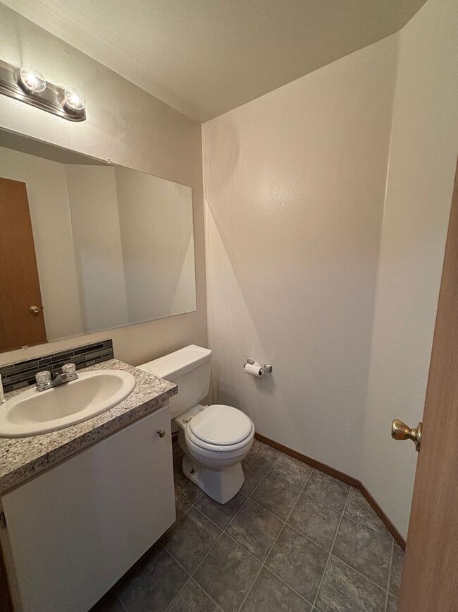 Photo - Townhouse/Duplex for Rent!