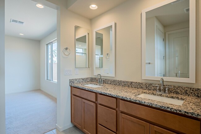 Photo - 5944 E Melinda Ln