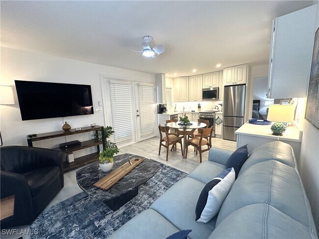 Photo - 175 5th Ave S Unidad 103