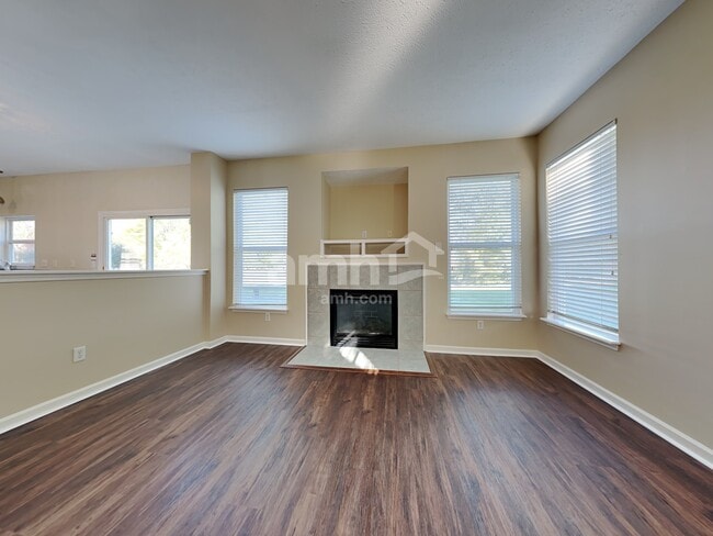 Photo - 16938 Cedar Creek Ln