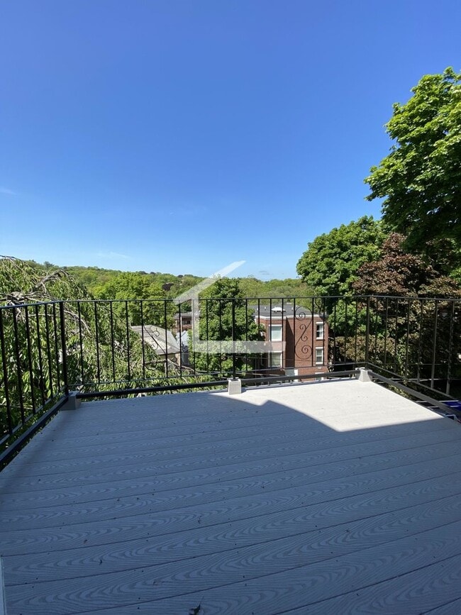 Building Photo - Unique Brookline 4 Bed. Now with 'metal-object' in...