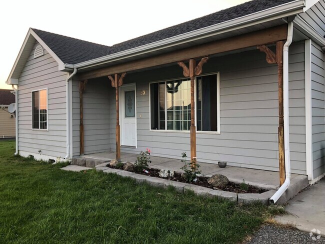 Building Photo - 53 W Tobiano Trl Rental