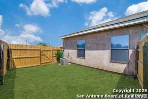 Photo - 5827 Golf Bnd