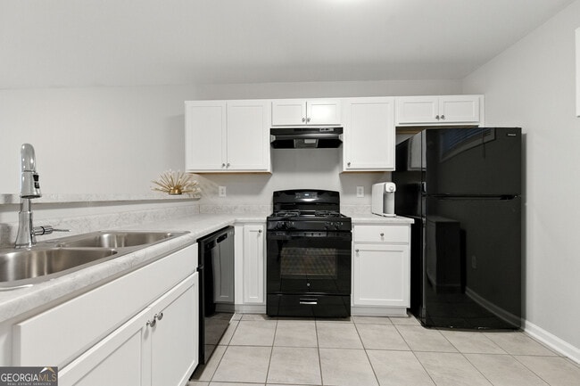 Photo - 2017 Oak Park Ln