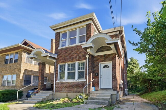 682 Greenwood Ave Unidad 1