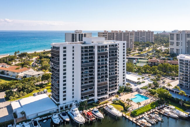 Building Photo - 4748 S Ocean Blvd Unit 3b Rental