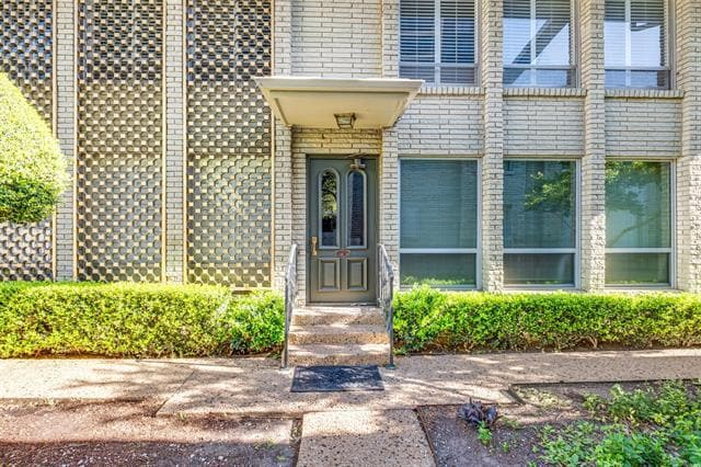 Photo - 6353 Diamond Head Cir Unit D