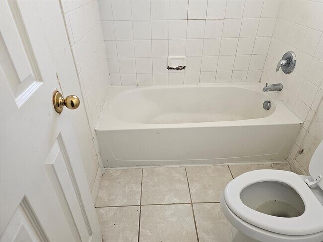 Photo - 261 Grouper Ct