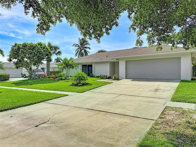 Photo - 620 N Barfield Dr