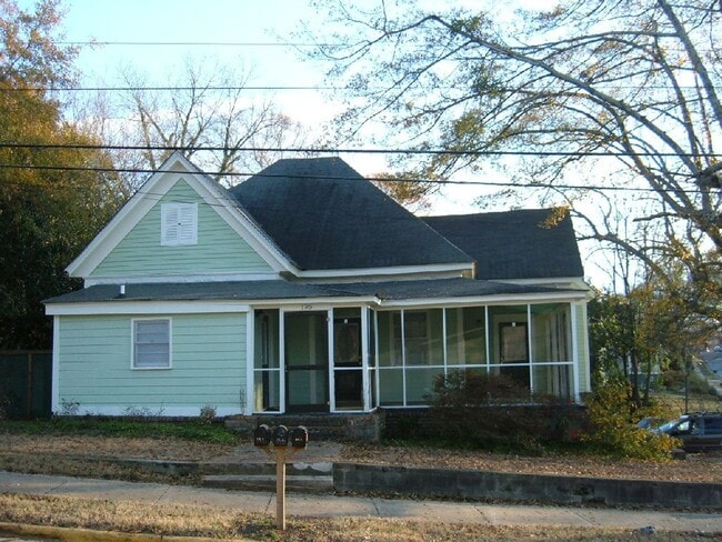 Building Photo - 195 Barrow St Unit Barrow St 195-B