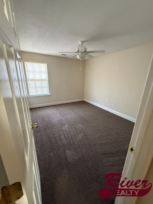 Photo - 3 Bedroom 2 Bath Townhome