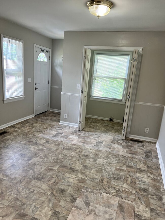 Photo - Three Bedroom Ranch near TSU and Hadley Park!