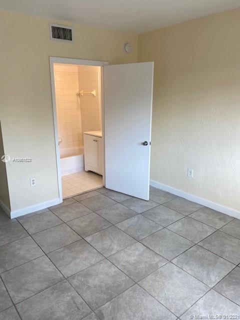 Photo - 315 NW 84th Ter