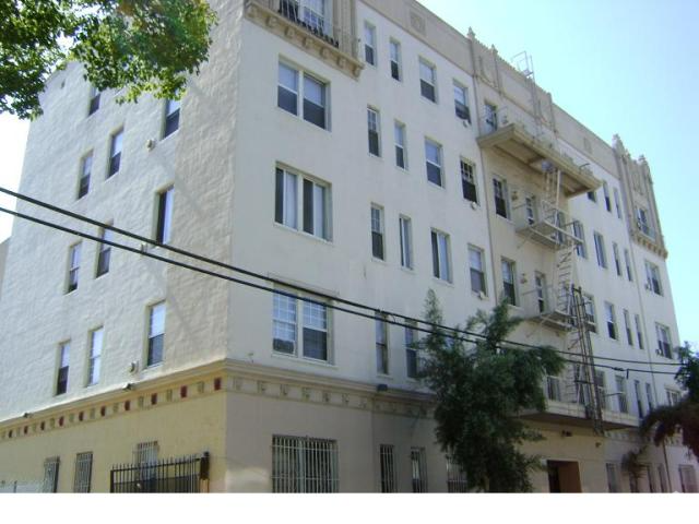 Building Photo - 1523 N McCadden Pl Unit 105 Rental