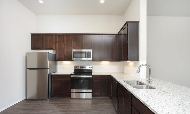 Photo - 3414 Scott Cir