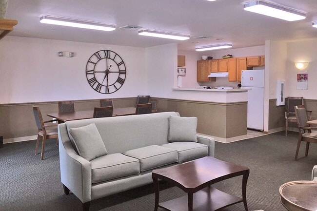 Photo - WOODVIEW SENIOR