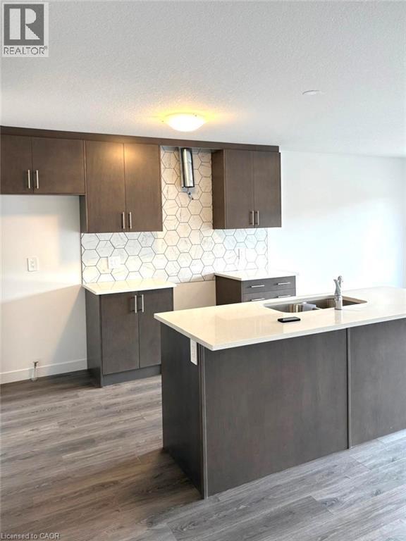 Photo - 7 Pin Oak Cmn