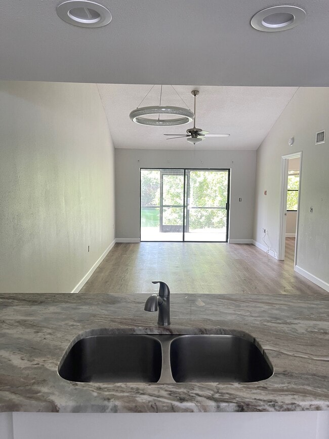 Photo - 4091 Lake Forest Dr Unit Lake Forest Oasis