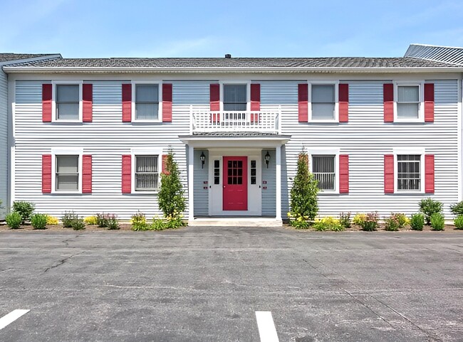Building Photo - Court Royale Rental