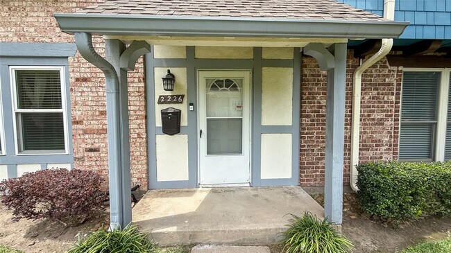 Photo - 2226 Triway Ln Unidad 100