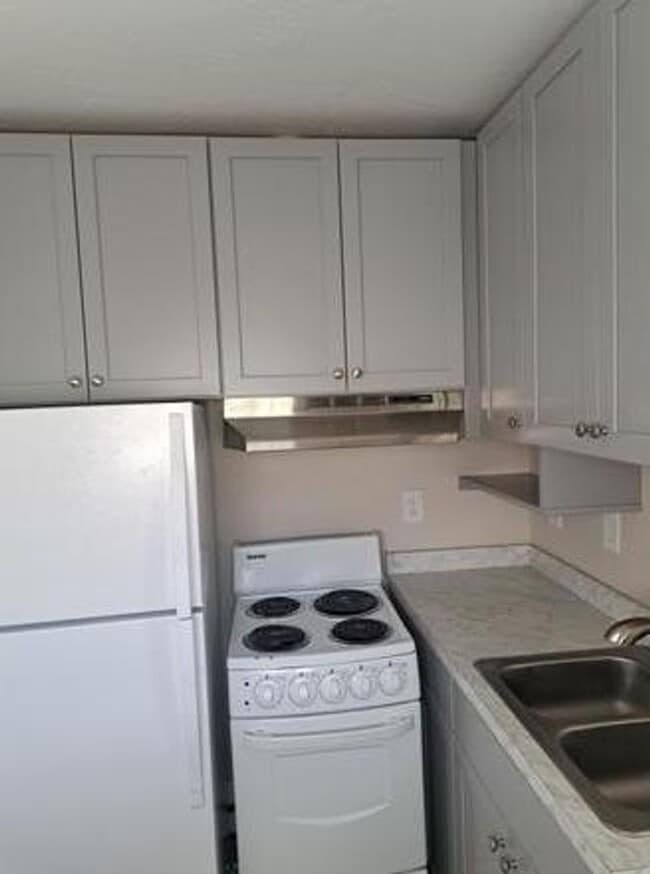 Photo - L993 Unit 02