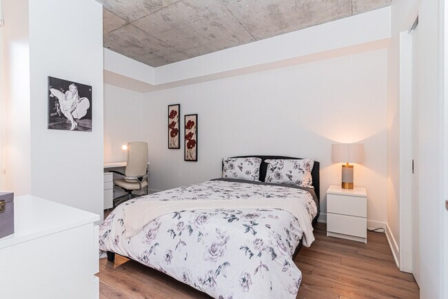 Photo - 540 Boul. de Maisonneuve E Unit ID1263261P