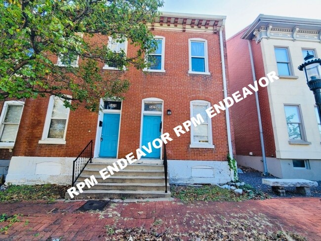 Photo - 1420 Menard St Apartment Unit 1420 Menard St