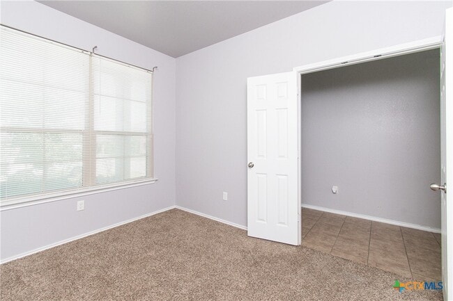 Photo - 6601 Clear Brook Dr