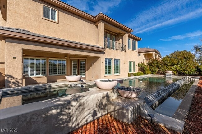 Photo - 9805 Queen Charlotte Dr