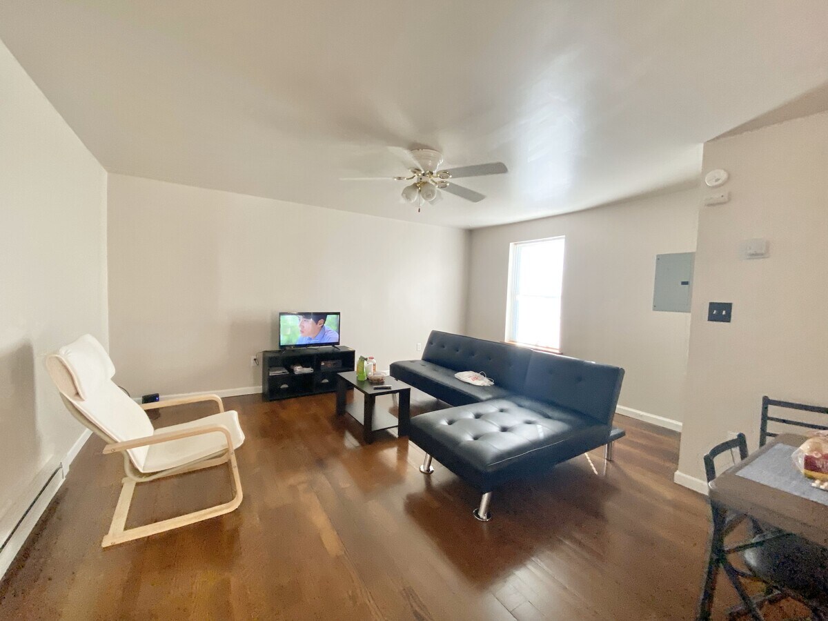 Photo - 1001 Bloom Rd Unit 102