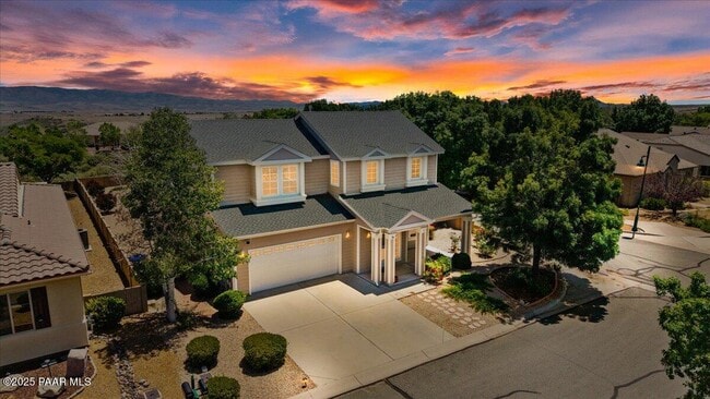 Photo - 1915 N Bittersweet Way