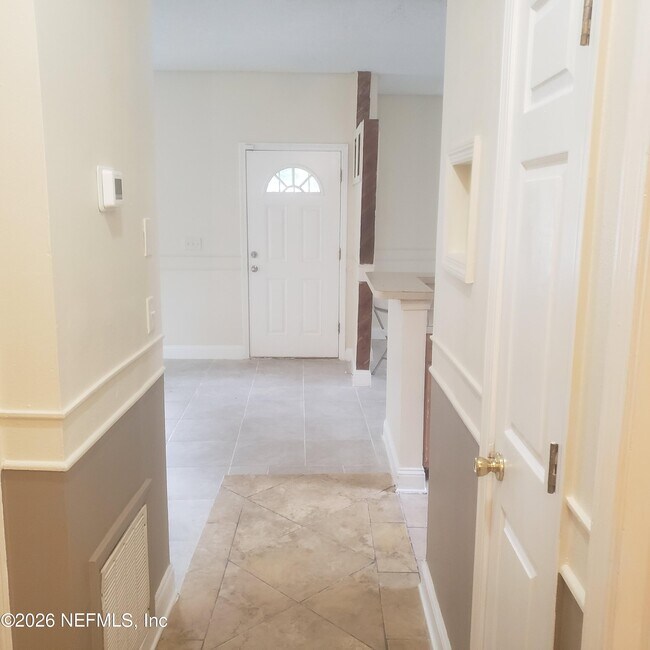 Photo - 1530 W 29th St