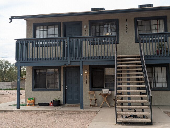 1866 S Monterey Dr Unidad 201