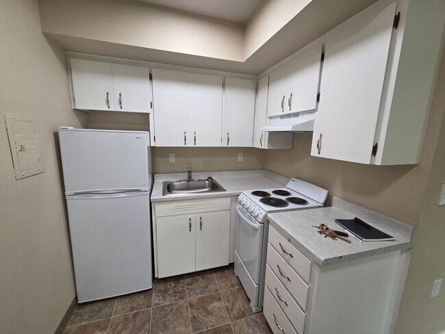 Photo - 613 SW 9th St Unit 6