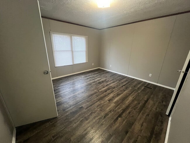 Photo - 58 Locust St