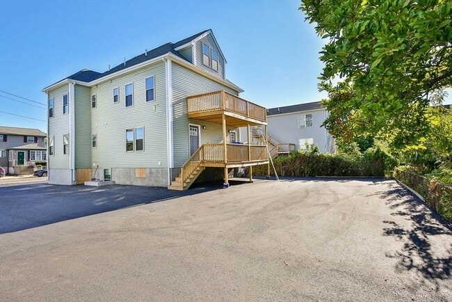 Photo - 39-41 Harvard St