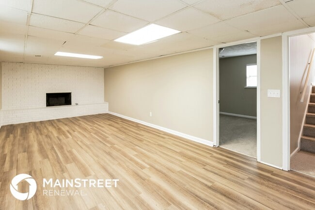 Photo - 8295 Englewood Trail