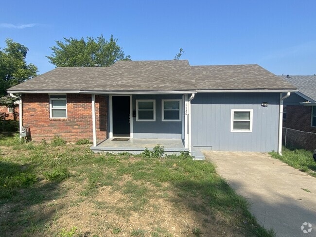 Building Photo - 4536 S Xenophon Ave Rental